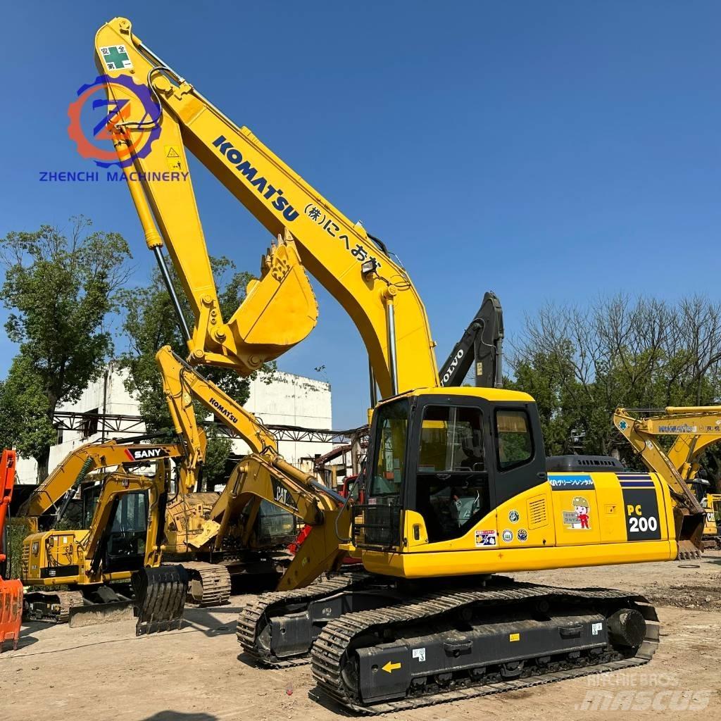 Komatsu PC 200 Gravemaskiner på larvebånd