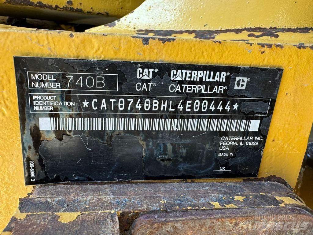 CAT 740B Terrængående lastbiler