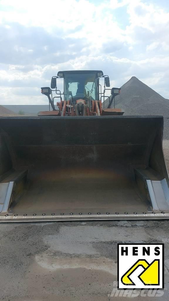 Hitachi ZW 310 Terrængående lastbiler