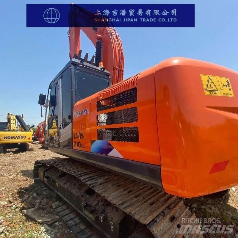 Hitachi ZX 210 Gravemaskiner på larvebånd