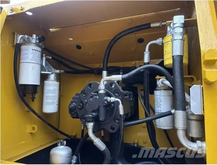 Volvo EC210D Gravemaskiner på larvebånd