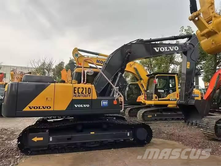 Volvo EC210D Gravemaskiner på larvebånd
