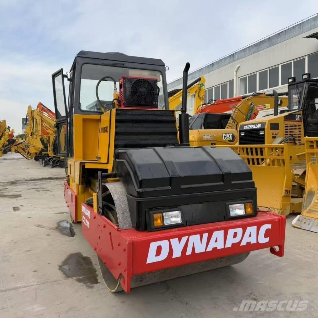 Dynapac CC 211 Tvilling tromle