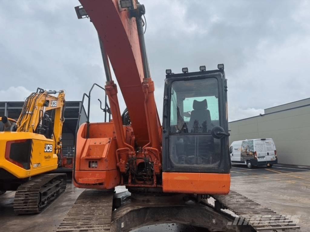 Doosan 235 LCR Gravemaskiner på larvebånd
