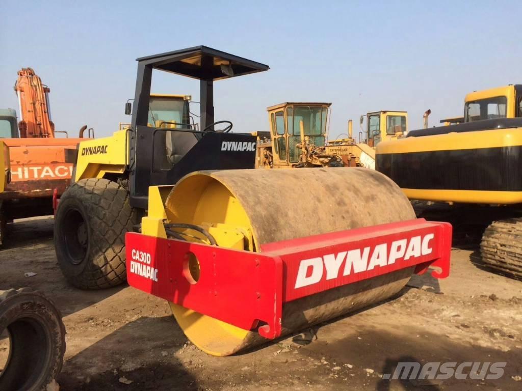 Dynapac CA 30 D Enkelt tromle