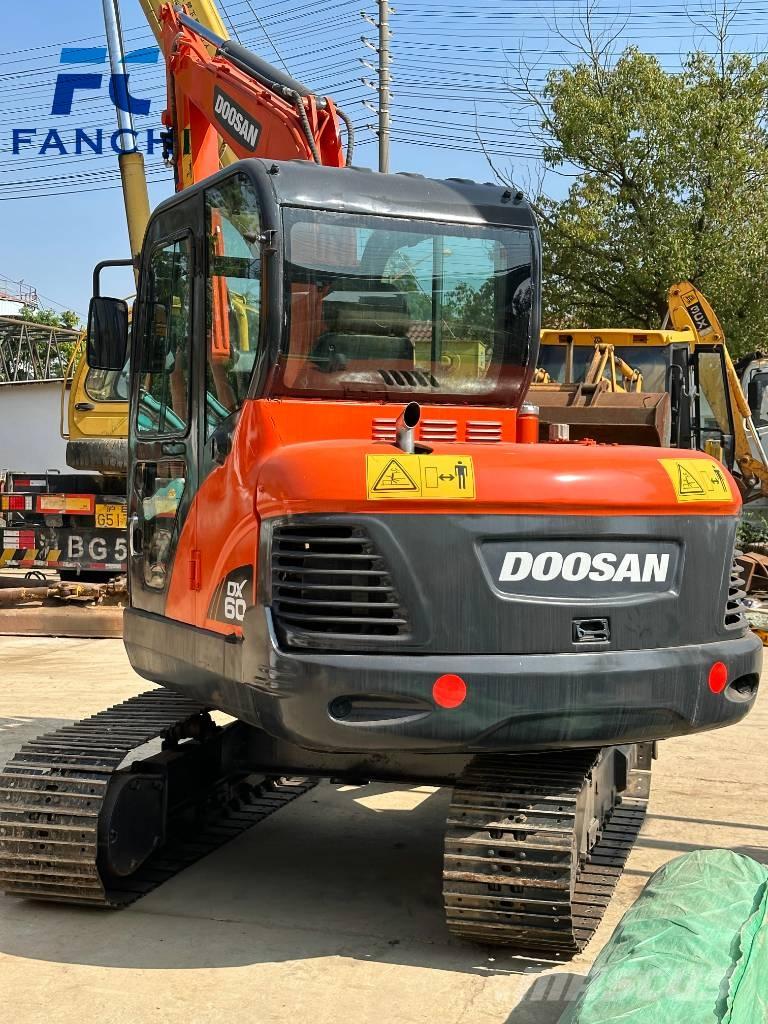 Doosan DX 60-9 C Gravemaskiner på larvebånd