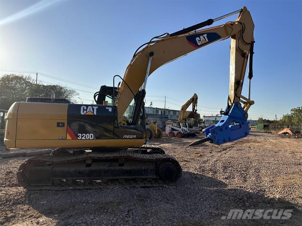 CAT 320 D L Gravemaskiner på larvebånd