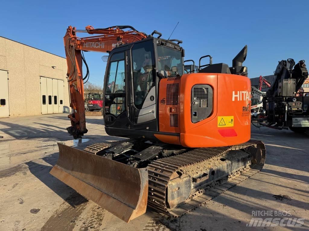 Hitachi ZX 135 US-6 Gravemaskiner på larvebånd