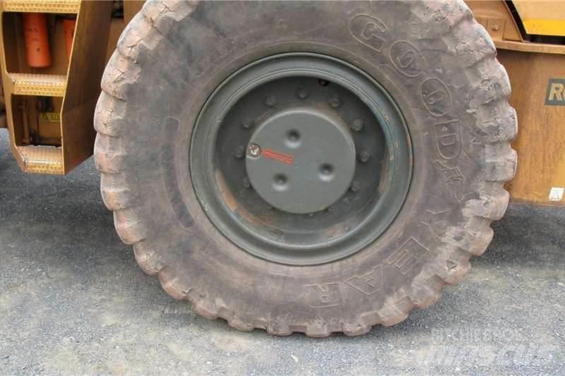 CAT CS76XT Kombi tromle