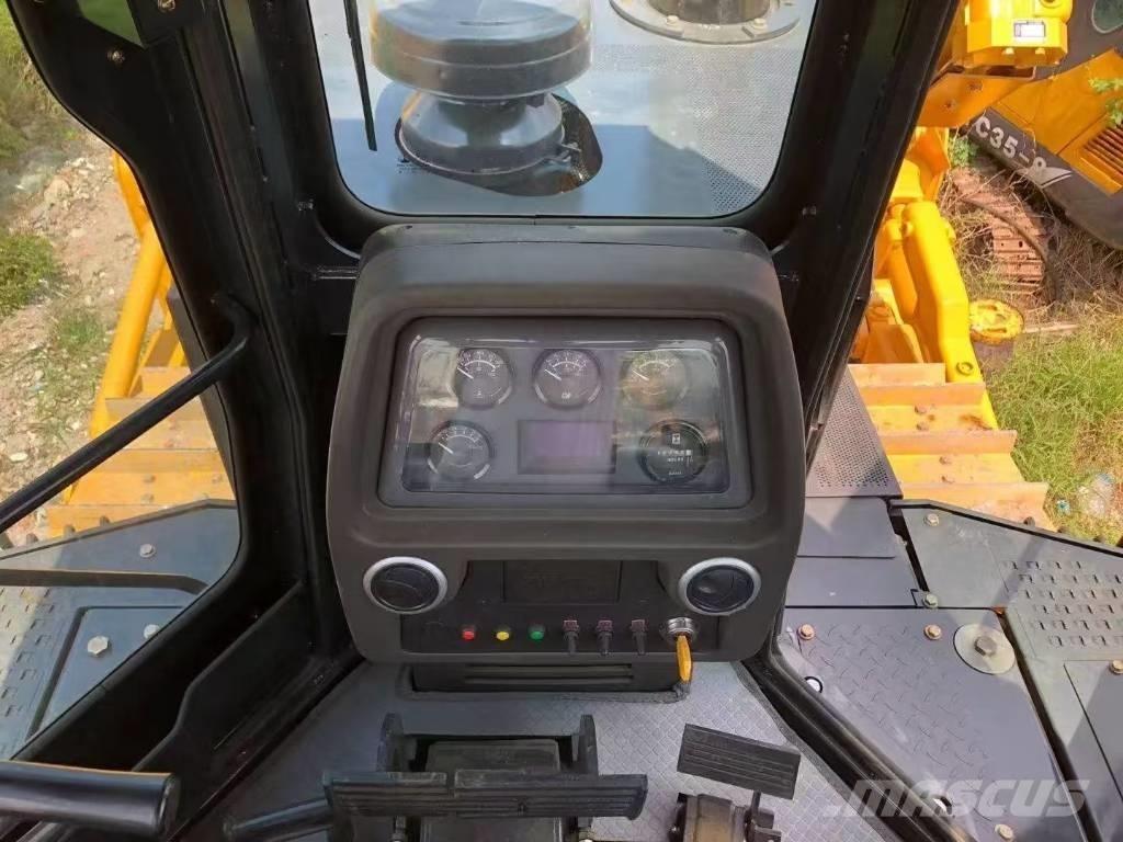 Shantui SD 22 Bulldozer på larvebånd