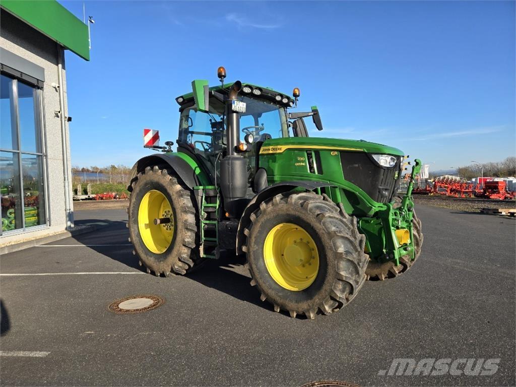 John Deere 6R230 Traktorer
