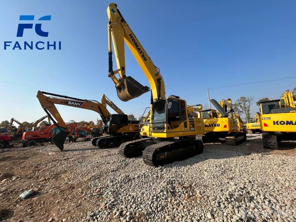 Komatsu PC 200-8 Gravemaskiner på larvebånd