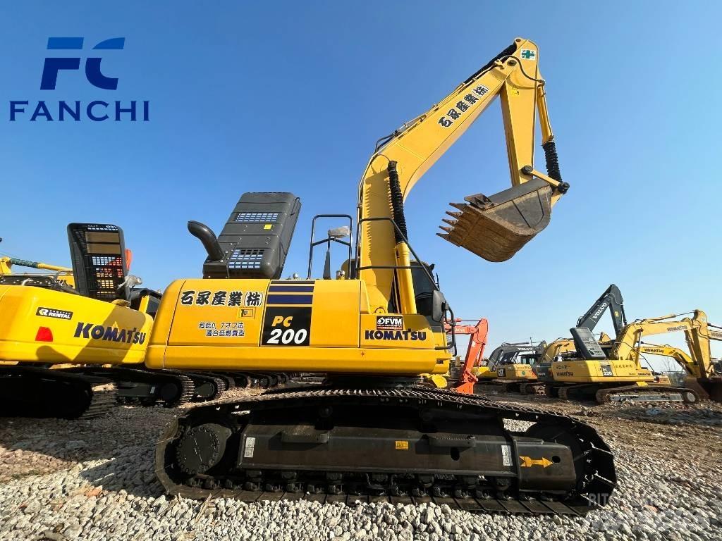 Komatsu PC 200-8 Gravemaskiner på larvebånd