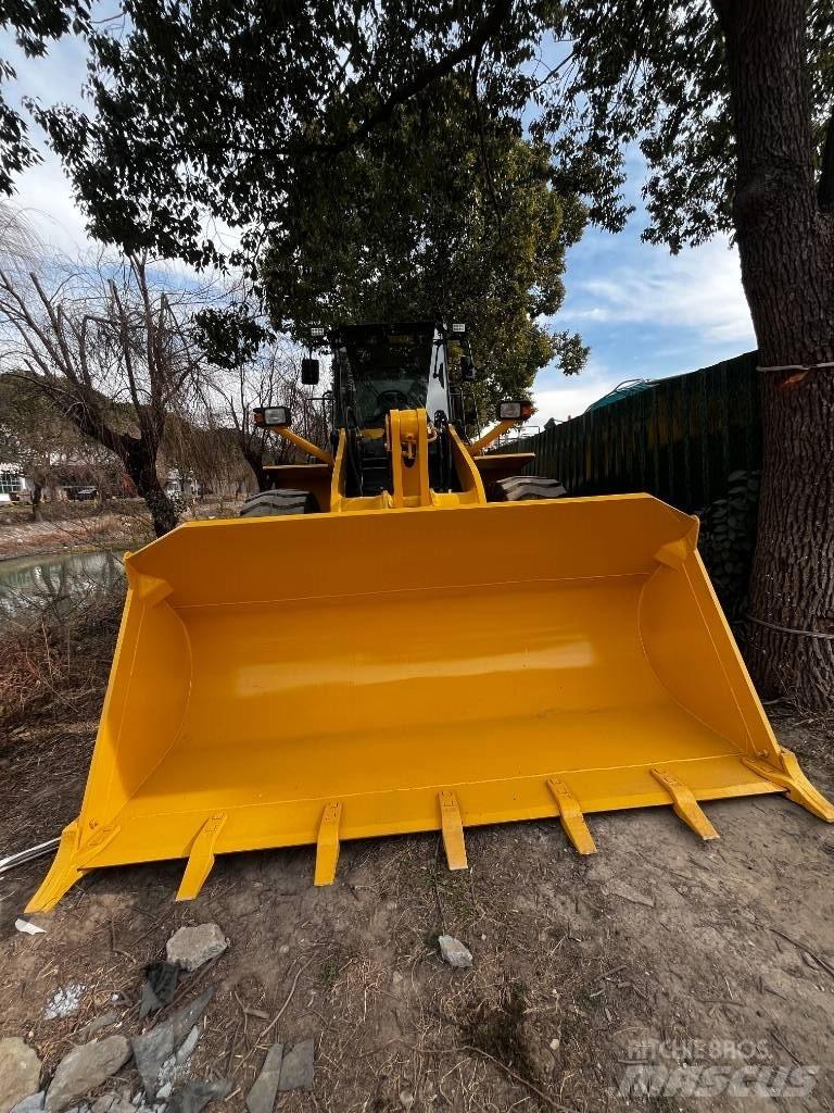 Komatsu WA 380-3 Læssemaskiner på hjul