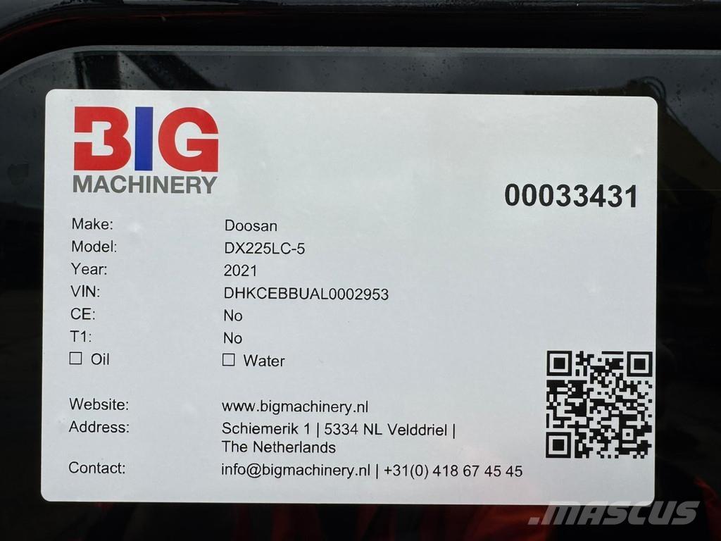 Doosan DX225LC-5 Gravemaskiner på larvebånd