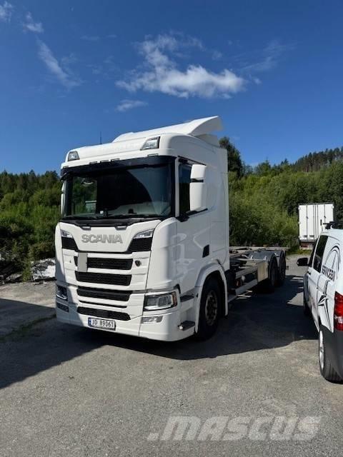 Scania R 540 Lastbiler med containerramme / veksellad