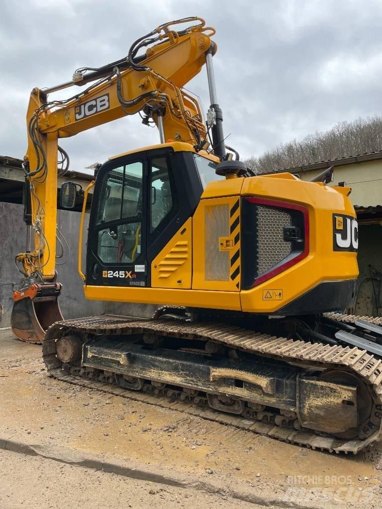 JCB 245 XR Gravemaskiner på larvebånd