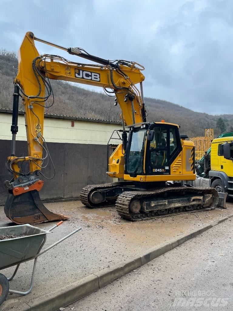 JCB 245 XR Gravemaskiner på larvebånd