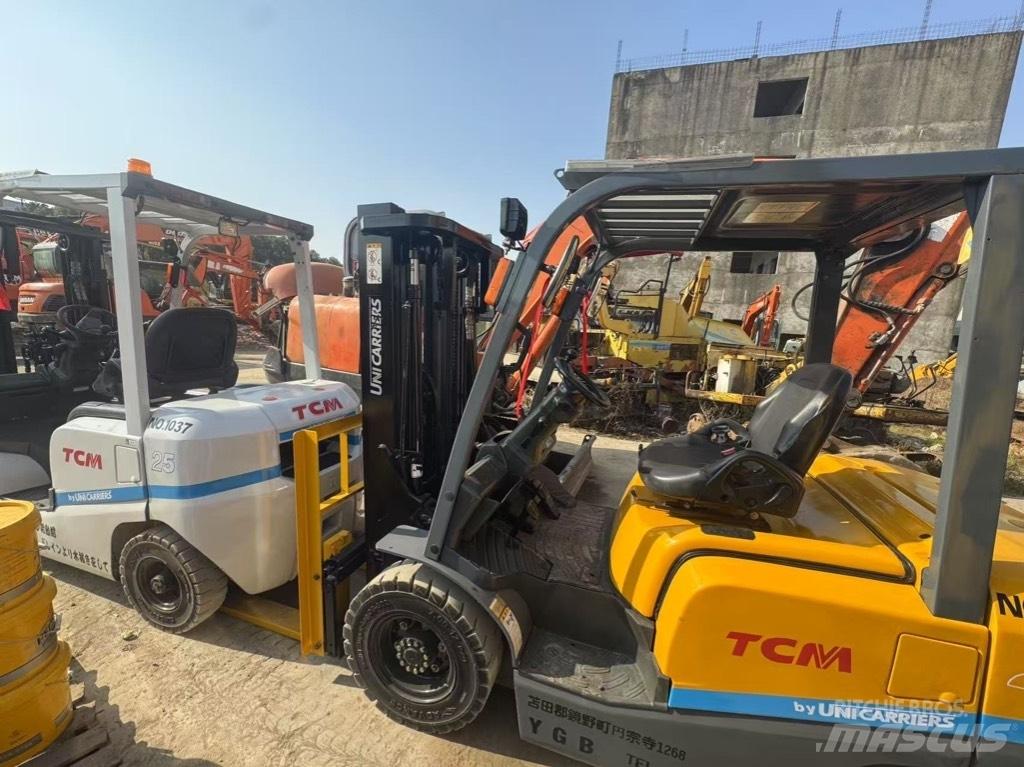 TCM FD 25 Diesel gaffeltrucks