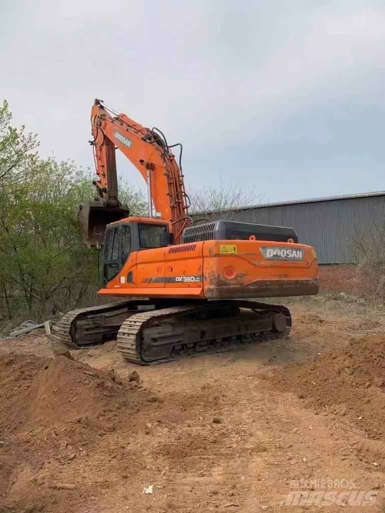 Doosan DX 380 LC Gravemaskiner på larvebånd