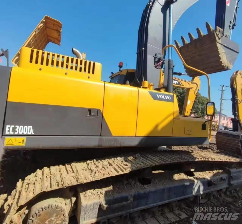 Volvo EC 300 D L Gravemaskiner på larvebånd