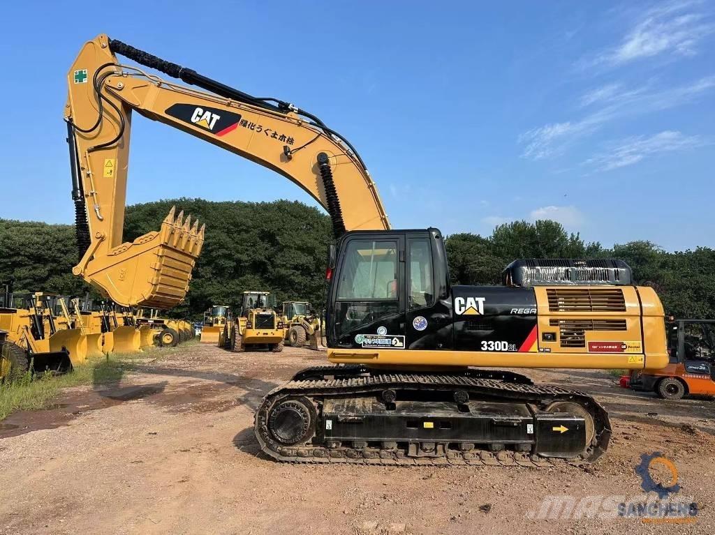 CAT 330D Gravemaskiner på larvebånd