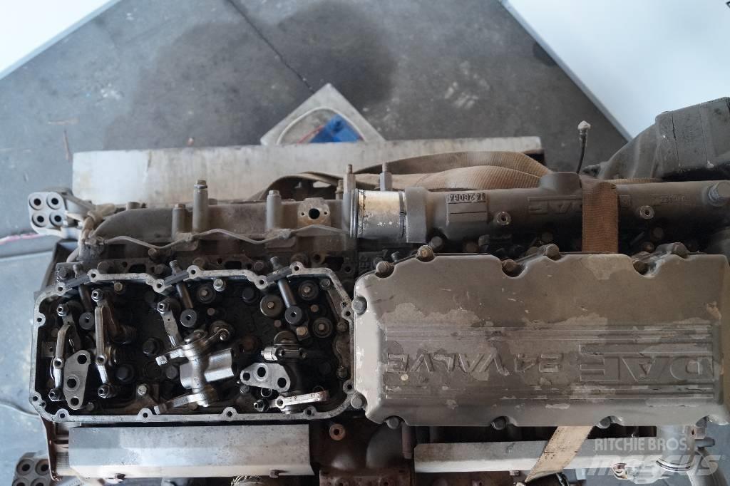 DAF XE315C1 Motorer
