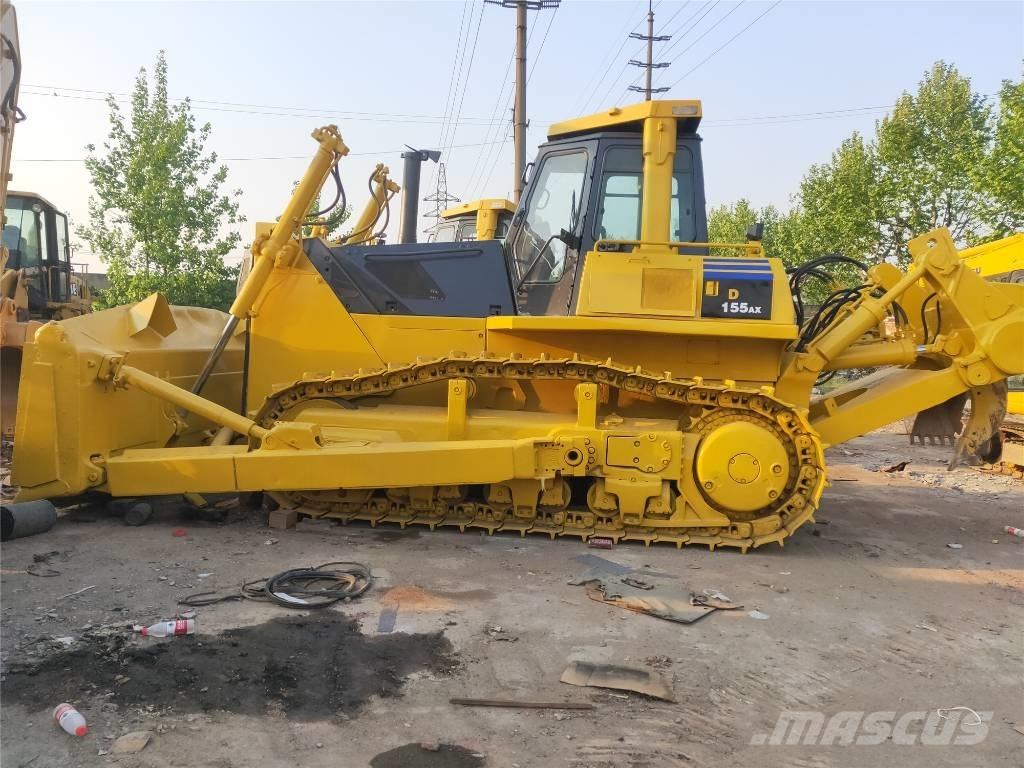Komatsu D155AX-5 Bulldozer på larvebånd