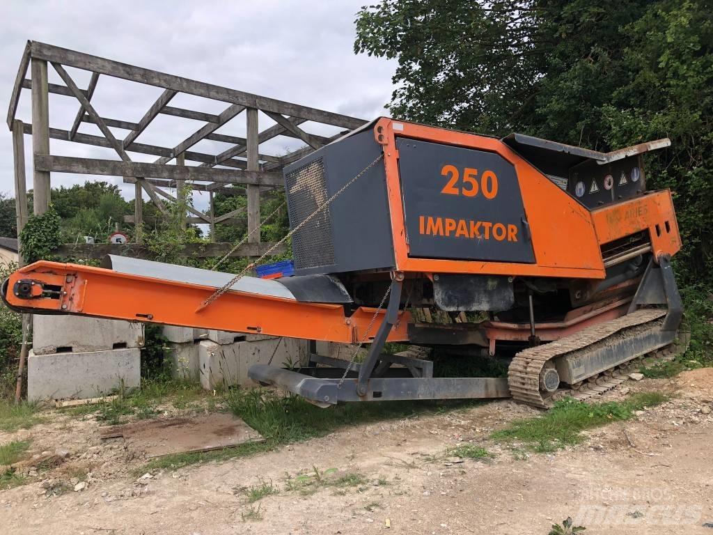 Arjes Impaktor 250 Mobile knusere
