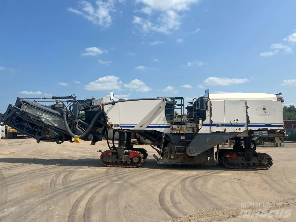 Wirtgen W 220 Asfalt-koldfræsere
