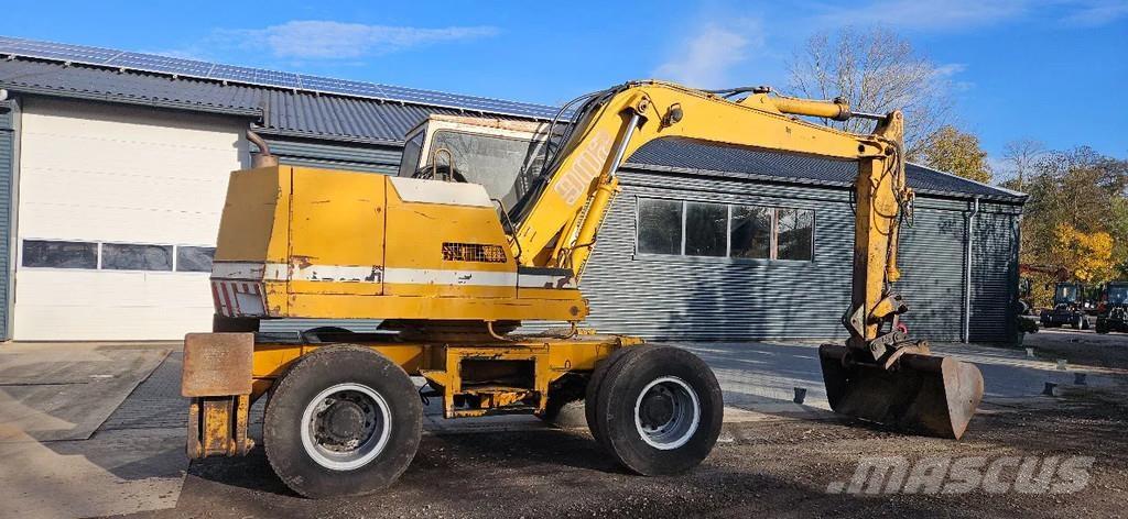 Liebherr A902 Gravemaskiner på hjul