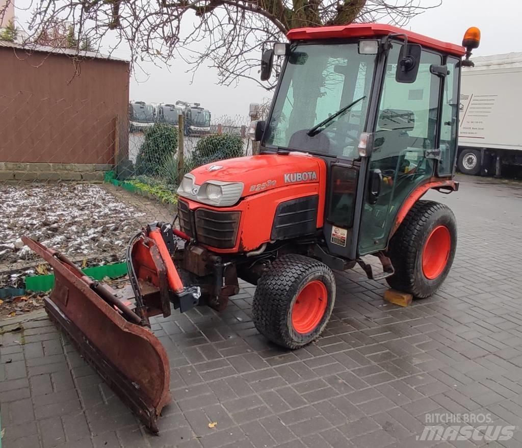 Kubota B2530 Kompakte traktorer