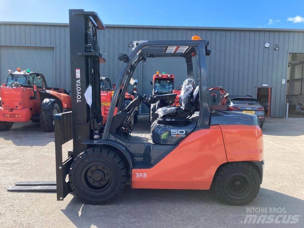 Toyota 8FG45F LPG gaffeltrucks