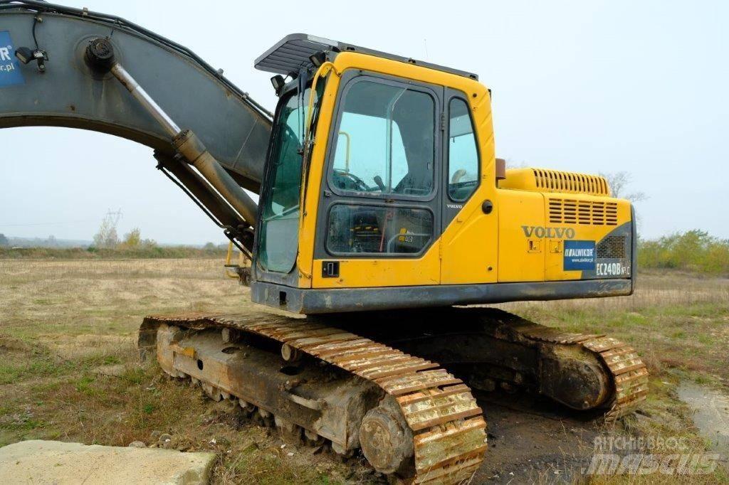 Volvo EC 240 kabina Kabiner og interiør