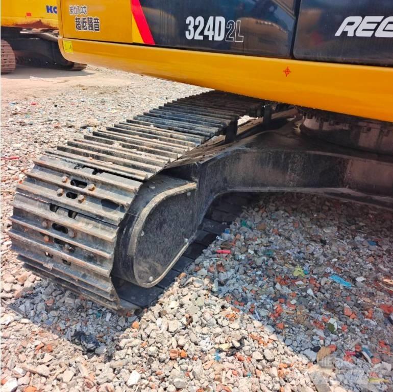 CAT 324 D2L Gravemaskiner på larvebånd