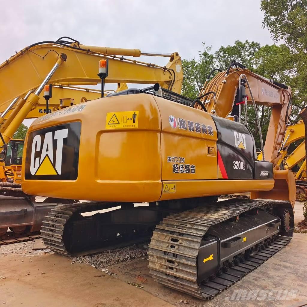 CAT 320 D2L Gravemaskiner på larvebånd