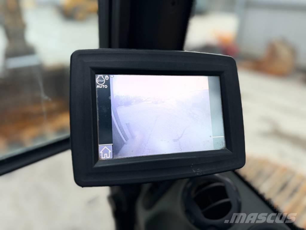 Liebherr R922 SLC Gravemaskiner på larvebånd