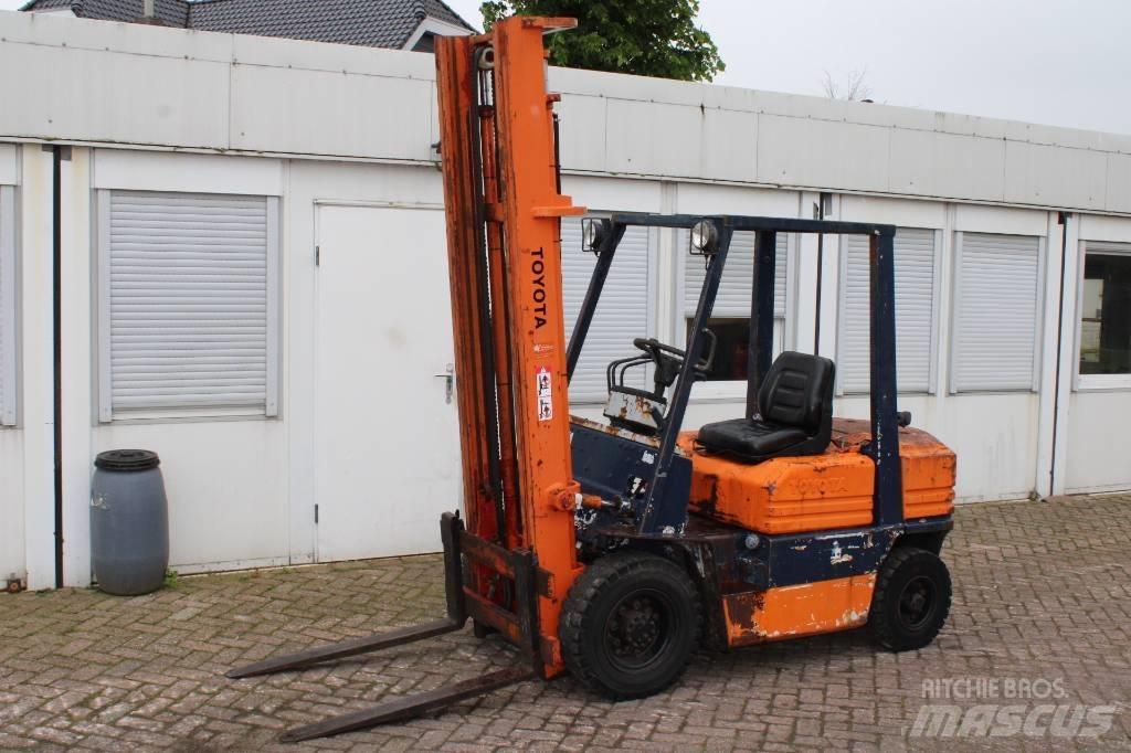 Toyota 5 FD 25 Diesel gaffeltrucks