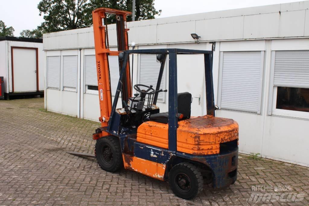 Toyota 5 FD 25 Diesel gaffeltrucks