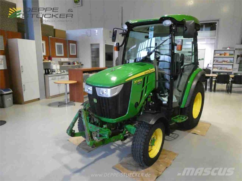 John Deere 3039R Kompakte traktorer