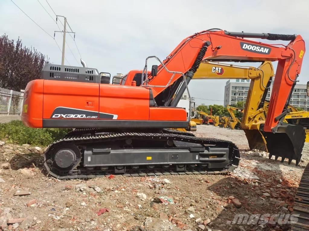 Doosan DX 300 LC-9C Gravemaskiner på larvebånd