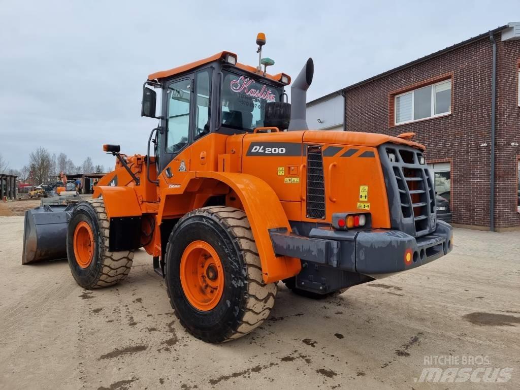 Doosan DL 200-3 Læssemaskiner på hjul