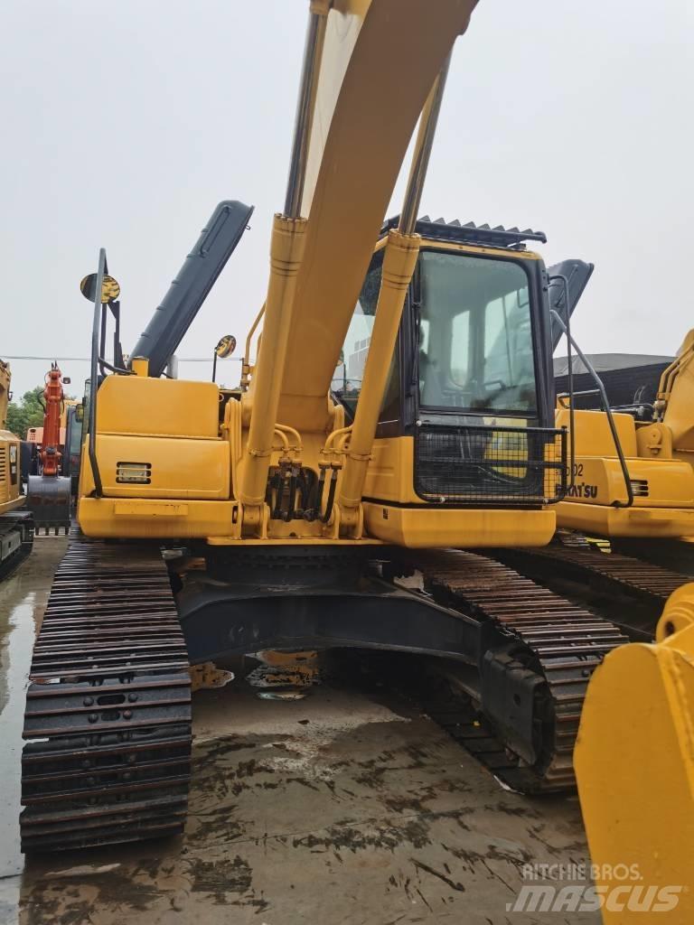 Komatsu PC 200-8 Gravemaskiner på larvebånd