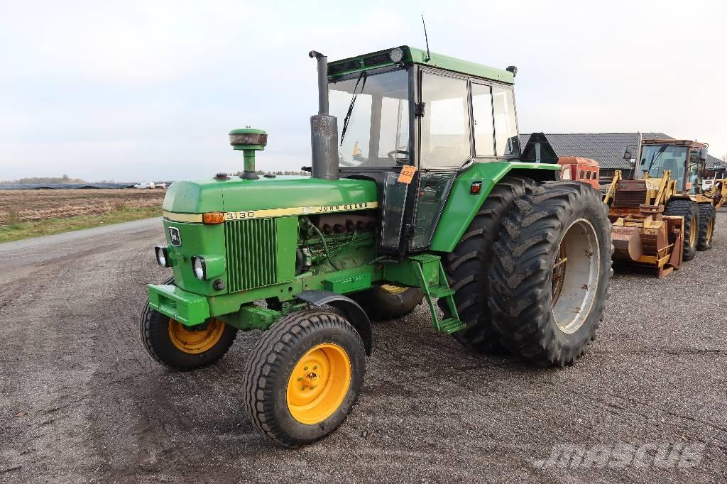 John Deere 3130 Traktorer