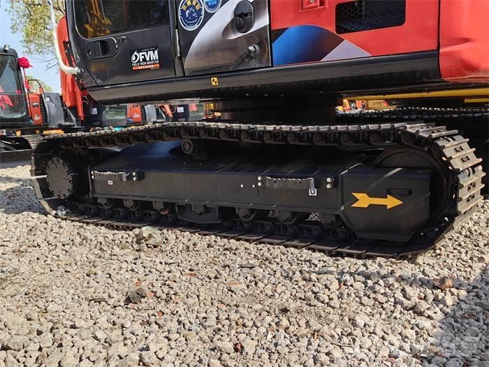Hitachi ZX 130 Gravemaskiner på larvebånd