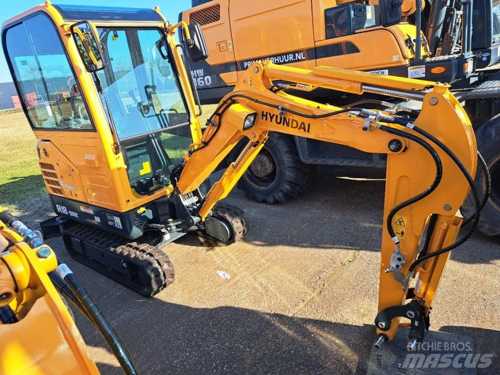 Hyundai R18-9AK Minigravemaskiner
