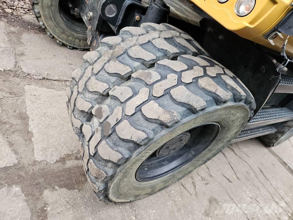 CAT m 314 F Gravemaskiner på hjul