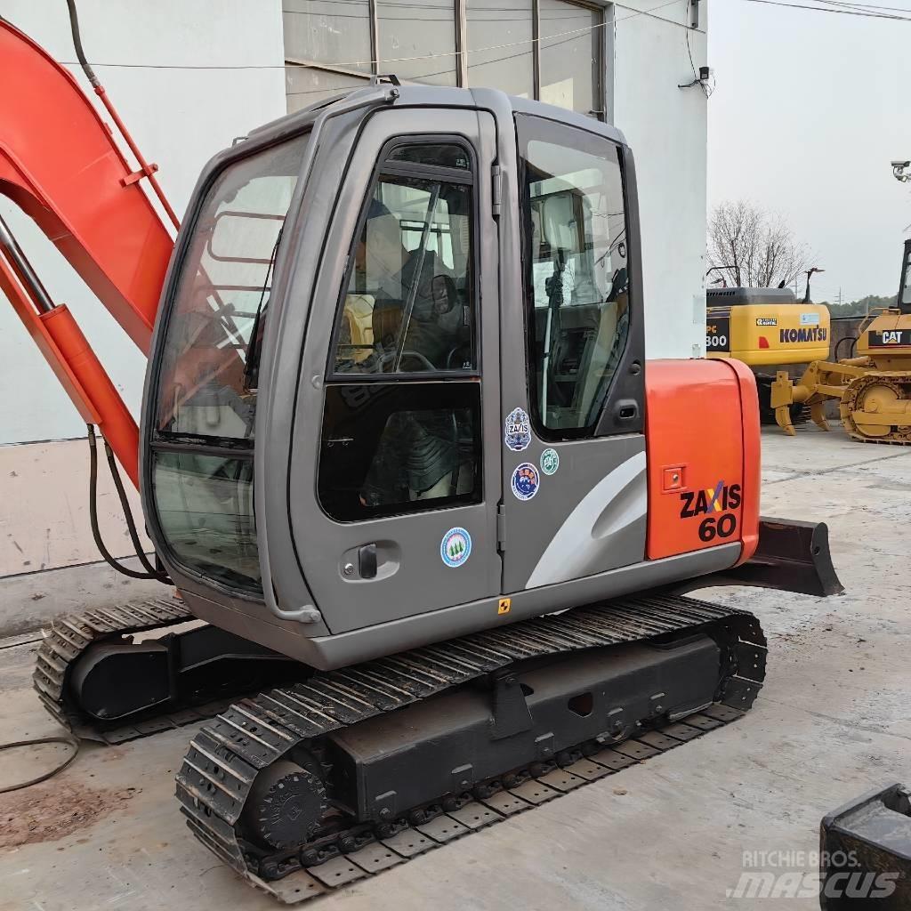 Hitachi ZX 60 Minigravemaskiner