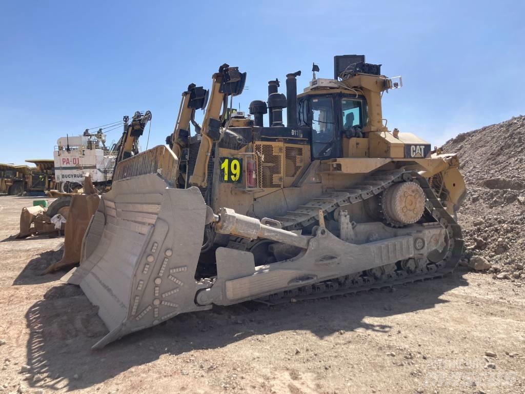 CAT D 11 T Bulldozer på larvebånd