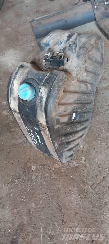 Scania R 440 PDE Chassis og suspension